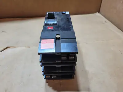 Used SQUARE D Q221125AC Switchgears British Columbia CA | Lenmark #1438307
