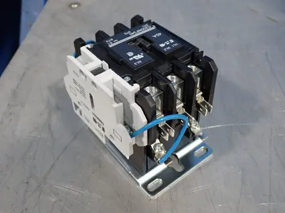 New | in-Stock EATON C25DNF3401A PLC Contactors | HGR 24 #752736