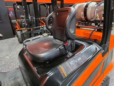 New | in-Stock 2026 Viper FY25F Liquid Propane Forklifts New York US | United Lift #1446709