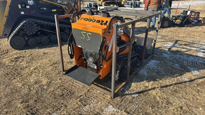 MINI SKID STEER LOADER	Landhonor	2025	Unused	LDH-HT380Q2