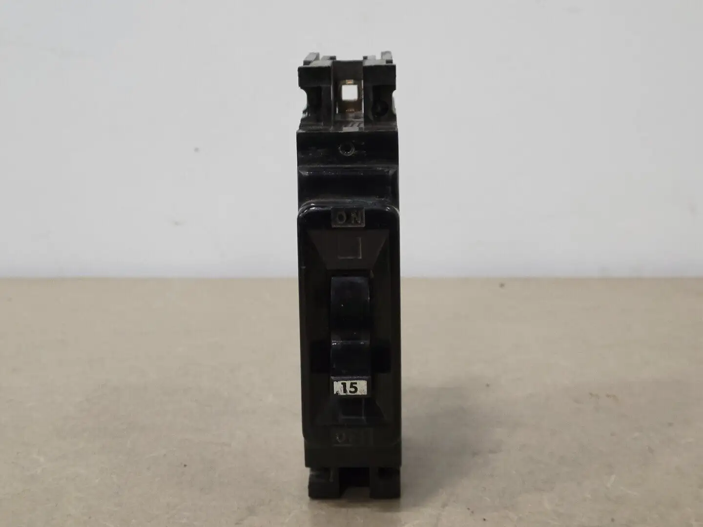 Used FEDERAL PIONEER NEF311015 Switchgears British Columbia CA | Lenmark #241048