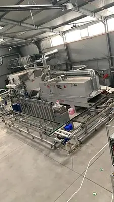 USED 1995 VENJAKOP PAINTING PLANT