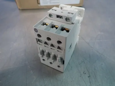 NEW ALLENBRADLEY 100E26KD00