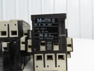 Moeller DIL1AM 3-Pole IEC Contactor 55A 220/240V Coil 25Hp 460V 3PH  Lot of 4