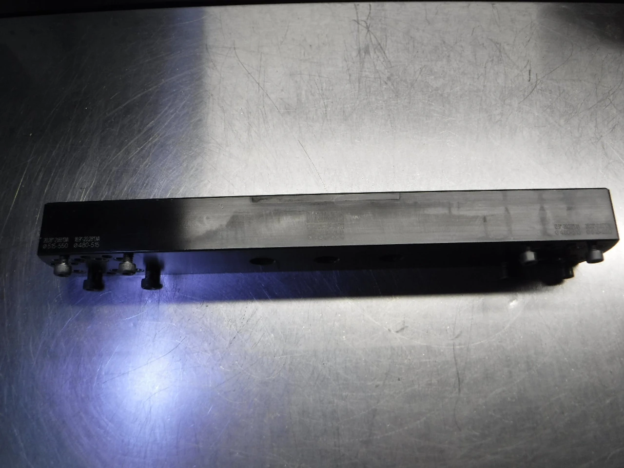 Kaiser 318 18.9" - 21.65" Aluminum Bridge Bar SLN480-550AL 10.318.226 (LOC2713B)