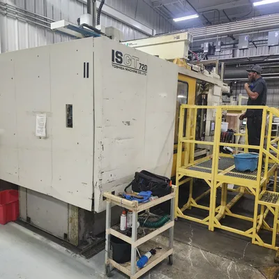 2003 TOSHIBA ISGT 720 Injection Molders 701 To 800 Ton | Machinery Center (1)