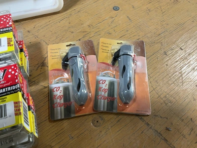 Used LELAND CO2 BEVERAGE CARTRIDGES W/ (2) KEG CHARGERS Beverage Carbonation Equipment Michigan US | Miedema Asset Management Group #1761526