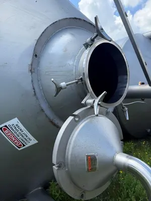 Used 1995 MUELLER 8,300 GALLON Stainless Steel Tanks New Jersey US | Perry Equipment #913006