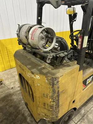 USED CAT FGC40K
