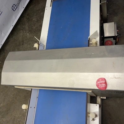 Mettler Toledo Safeline Metal Detector