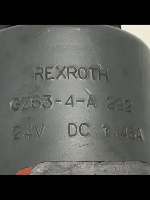 USED REXROTH 4WE10J31/CG24N9Z4V