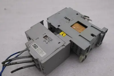 Allen Bradley 100-C09D300/100-C09DJ300 / 193-EECB/B DRIVES STOCK #B-1320