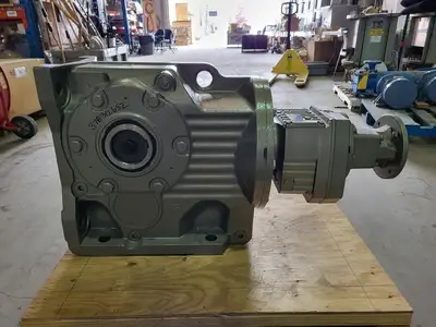 6.39:1 Ratio Gear Reducer Type KA127 R87 AM213/215 Type RF87/A