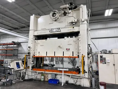 1968 VERSON S2-400-132-60T Straight Side Double Crank Press | Universal Press & Machinery (UPM) (3)