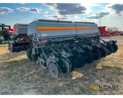 Used CRUSTBUSTER _UNKNOWN_ No-Till Drills Iowa US | Keast Enterprises #1360247