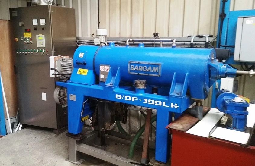Bargam B/DF 300LH 11 x 53" decanter centrifuge, 410/304SS.