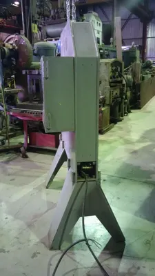 Used _UNKNOWN_ _UNKNOWN_ Nibblers Quebec CA | Machineco #1475093