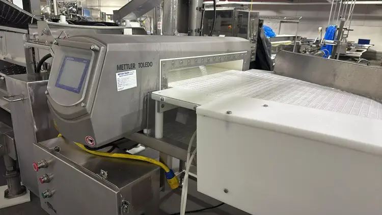 Used METTLER TOLEDO SAFELINE Metal Detectors Illinois US | M&M Equipment Corp. #1309028