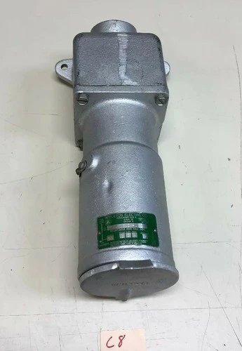 NEW Appleton DT06034