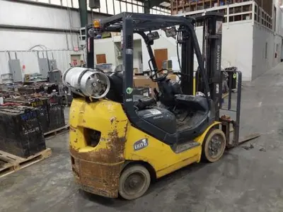 USED 2022 KOMATSU FG25ST-16