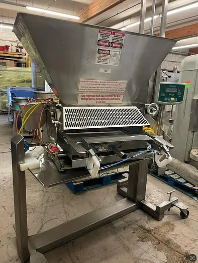 Hinds-Bock Muffin/Cake Batter Depositor Sold W/Automated Lift Table