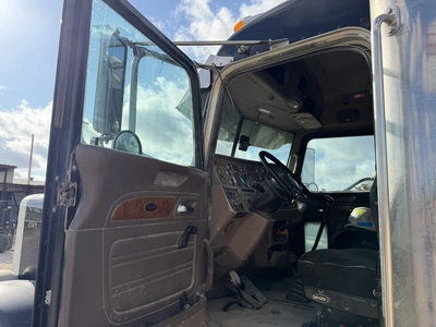 Used 2007 PETERBILT 379 TRUCK TRACTOR Conventional trucks Texas US | Miedema Asset Management Group #1312519