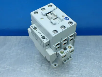 NEW ALLENBRADLEY 100C30KF10