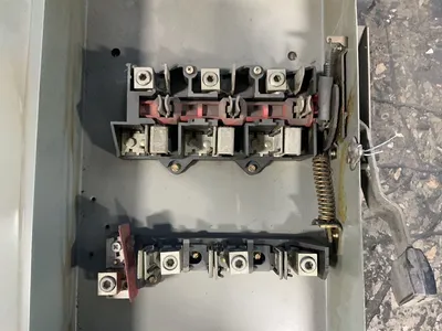 Used SQUARE D D324N Switchgears Ohio US | HGR 24 #1301628