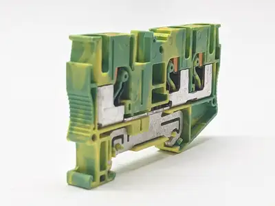 Typ PT 6-TWIN-PE | Phoenix Contact  Terminal Block Green Yellow LOT OF 4 - New