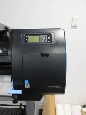HP DESIGN JET LARGE FORMAT PRINTER WITH PAPER AND INK