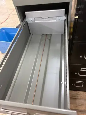 4 drawer file cabinet