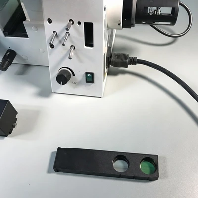Item# L205 Zeiss AxioVert 40 MAT Inverted Microscope & Camera