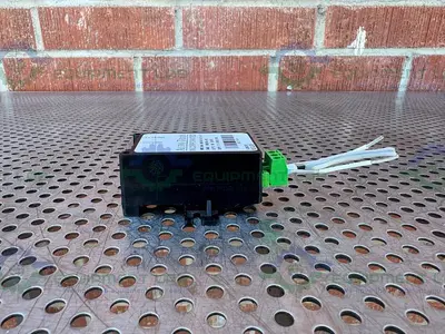 USED AUTO TRAN 860-0.00/10.00-W-12-0-P TRANSDUCER 1.00-5.00 VDC OUTPUT