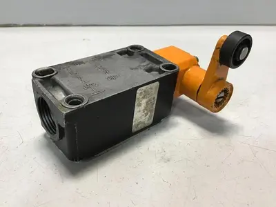 USED SIEMENS 3SE3 170-1A