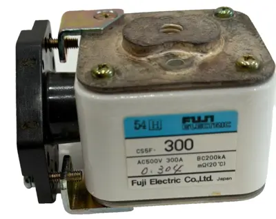 NEW FUJI ELECTRIC CS5F-300 SUPER RAPID FUSE 500V 300A BC200KA