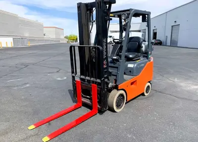 USED 2016 TOYOTA 8FGCU18