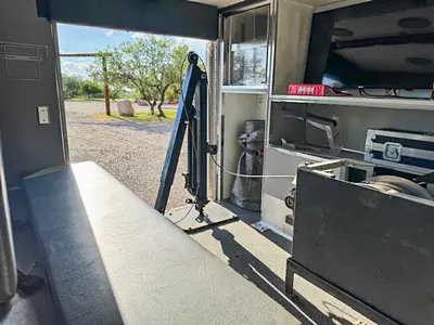 Used 2006 FORD E350 VAN E-LOGS ARIES INDUSTRIES VIDEO SYSTEM MODEL 9200 Service & Utility Trucks California US | East West Machinery & Drilling #1417798