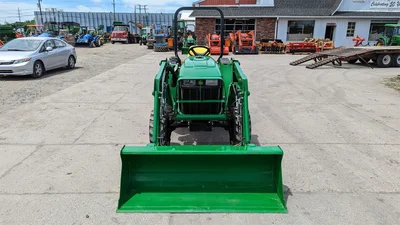USED 2011 JOHN DEERE 3038E