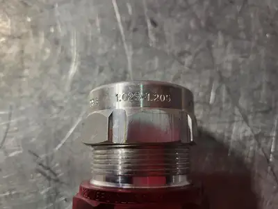 NEW T&B FITTINGS STX100-468