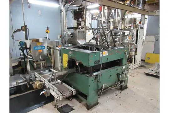 Elliot case erector