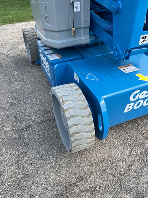 USED 2014 Genie Z-34/22N