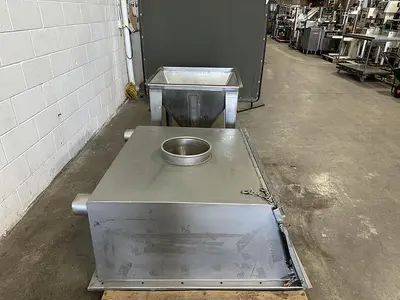 Flexicon Hopper