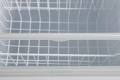 168-0047 FDF16CF 50" Sliding Glass Self Contained Chest Freezer