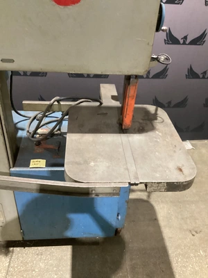 Used 1978 GROB 4V-24 Vertical Band Saws Michigan US | iGAM Industrial Marketplace #1332337