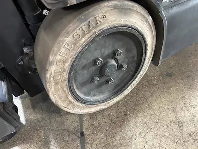 Used 2018 RAYMOND 4460C35S 3-Wheel Sit down Electric Counterbalance Forklifts Illinois US | Somerset Equipment Sales #1546150