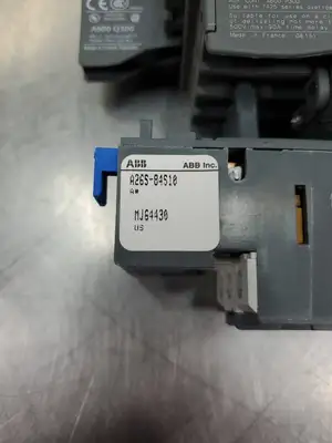 ABB A263010 AC Contactor w/TA25 DU & CA510 Auxiliary Contactor. 4A43.1