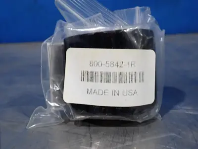 New | in-Stock COGNEX IS54011 / 82502131RK Sensors Ohio US | HGR 24 #1094833