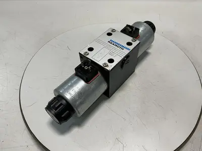 USED REXROTH 4WE10E67-31/CG24N9Z4/T08