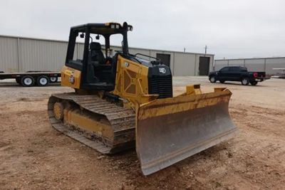 USED 2023 Caterpillar D3