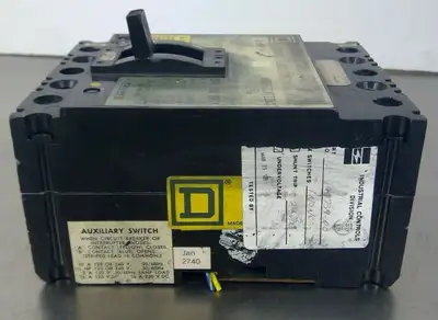 Square D FHL3605014DC1684 Series 2 Molded Case Circuit Breaker 50 AMP 4H